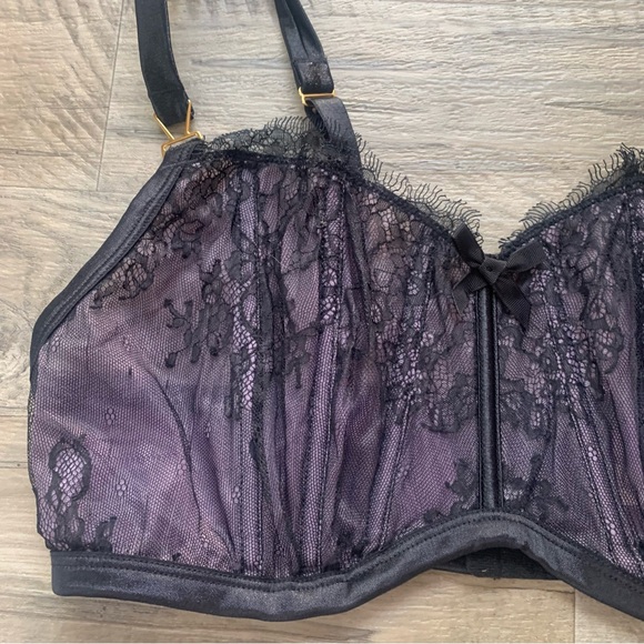 Cacique Boned Lace Comfort Meets Coverage Wirefree Bra - Picture 6 of 13